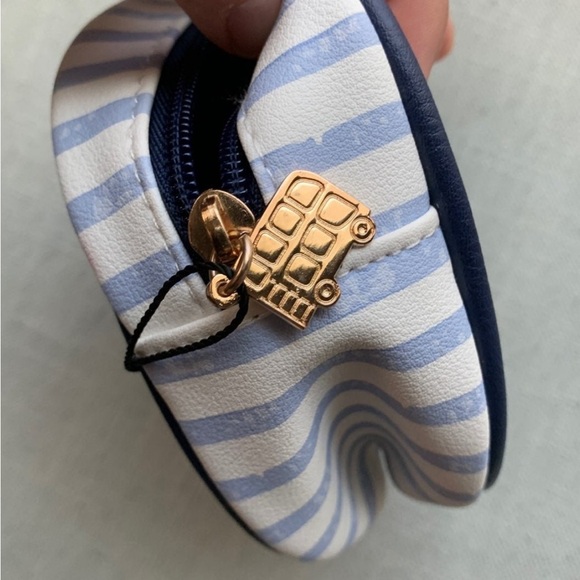 Primark London Details Small Bag - Picture 2 of 4